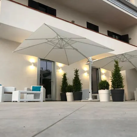 Invilla - Quality Bed & Breakfast 4*